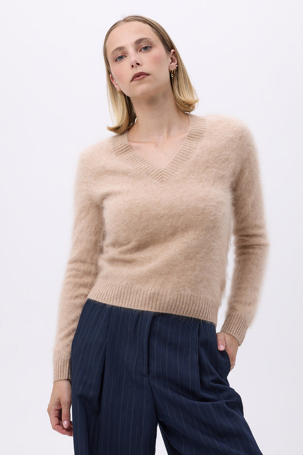 V-Ausschnitt – Gebürstetes Kaschmir Mael - Beige-Creme - Damen